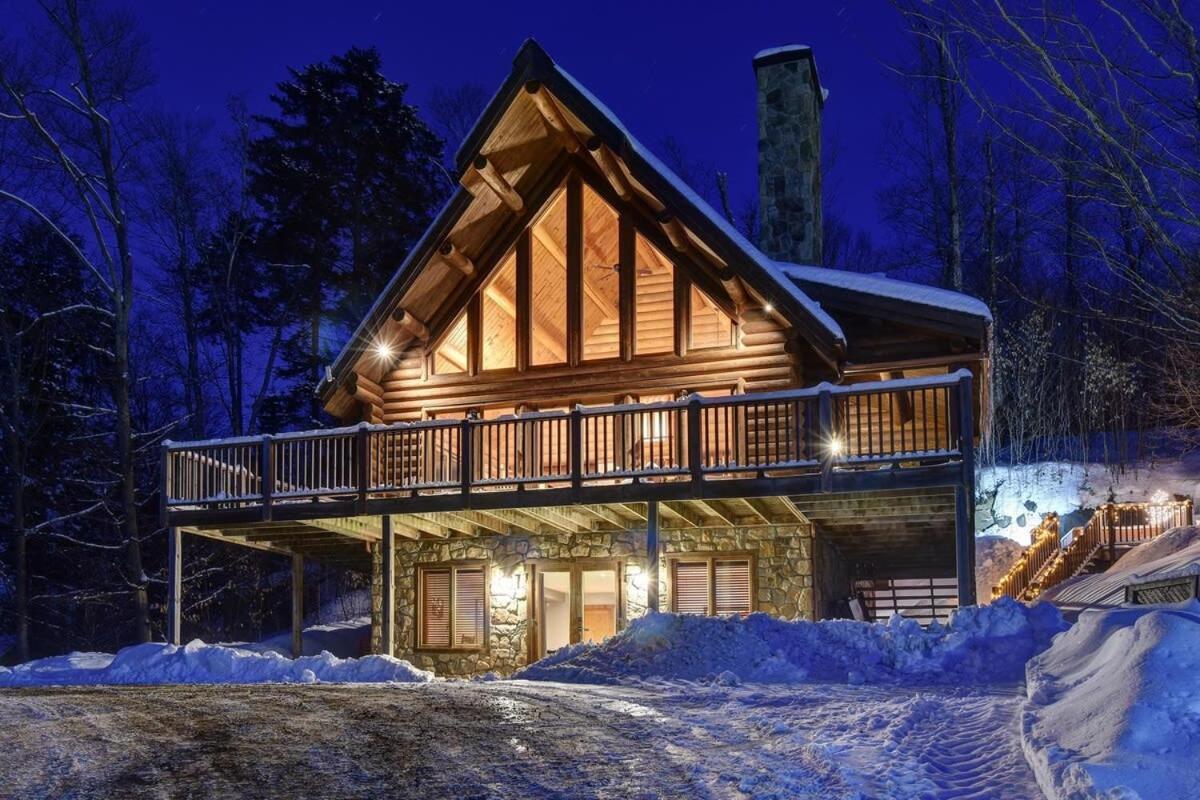 Chic Familiale, Relaxant Avec Spa En Montagnes Labelle Esterno foto