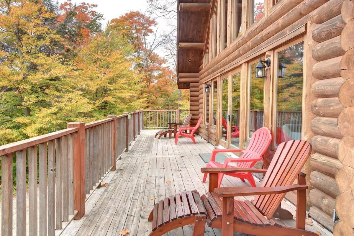Chic Familiale, Relaxant Avec Spa En Montagnes Labelle Esterno foto