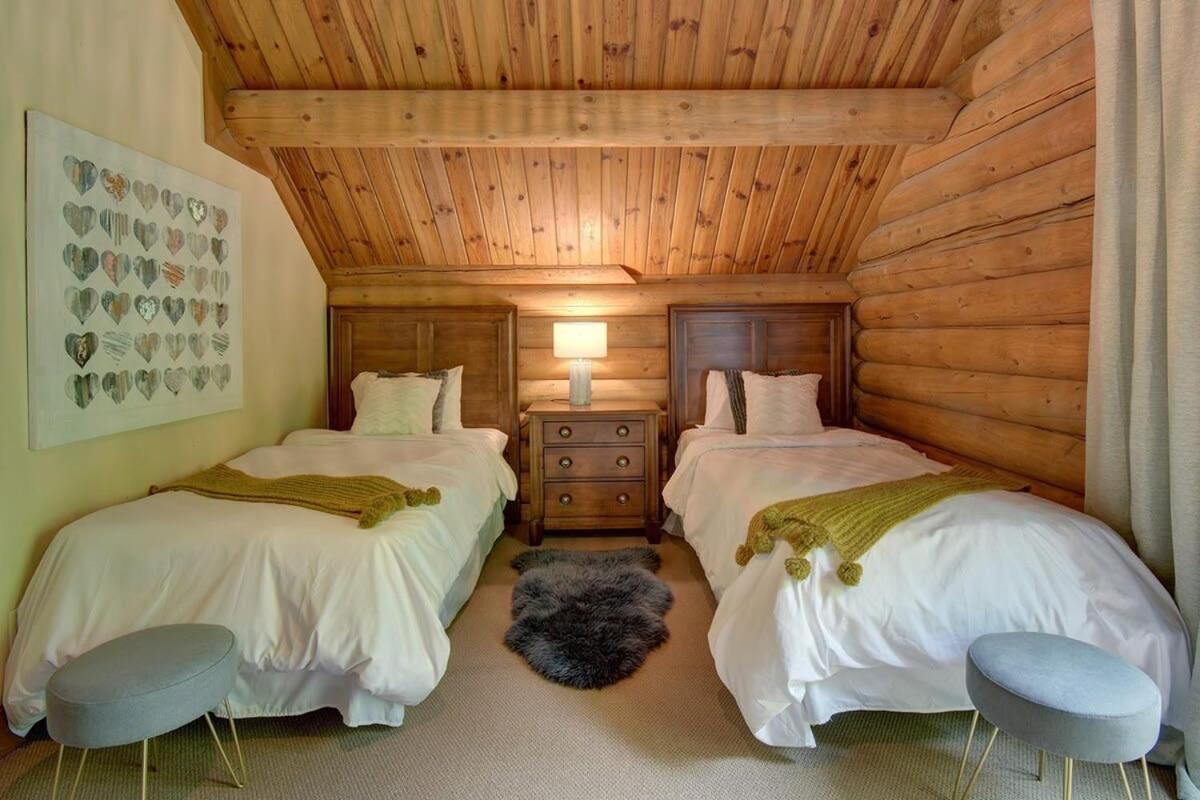 Chic Familiale, Relaxant Avec Spa En Montagnes Labelle Esterno foto