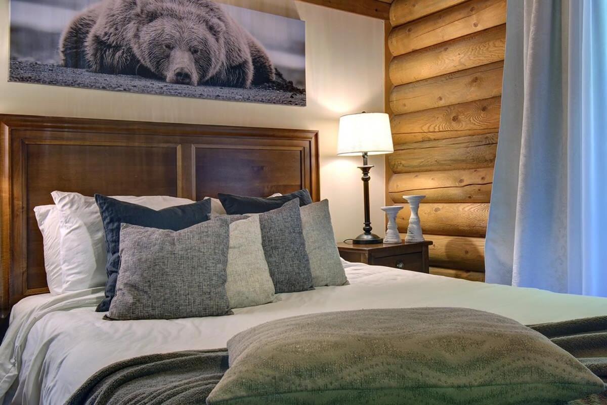 Chic Familiale, Relaxant Avec Spa En Montagnes Labelle Esterno foto