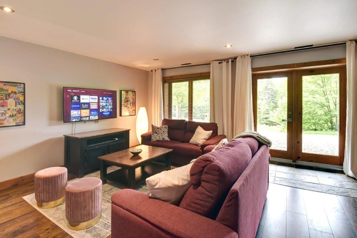 Chic Familiale, Relaxant Avec Spa En Montagnes Labelle Esterno foto