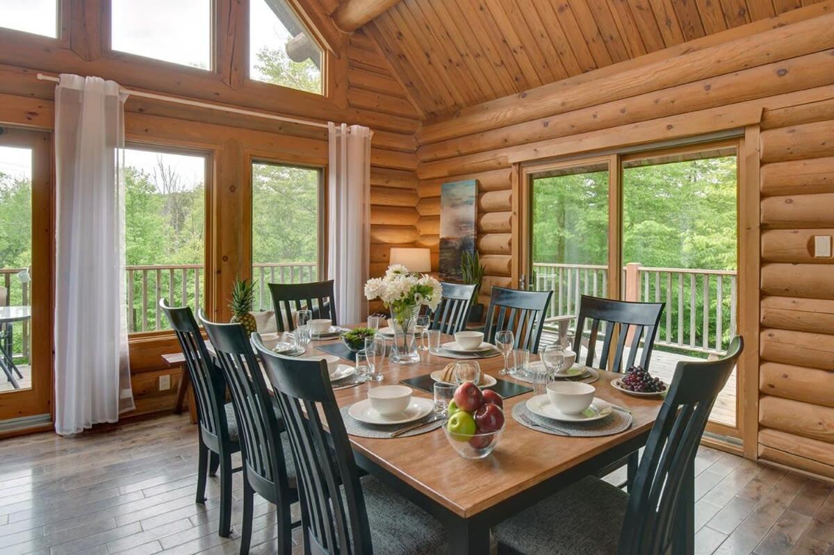 Chic Familiale, Relaxant Avec Spa En Montagnes Labelle Esterno foto