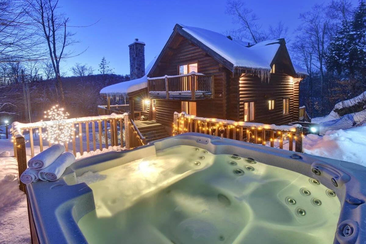 Chic Familiale, Relaxant Avec Spa En Montagnes Labelle Esterno foto
