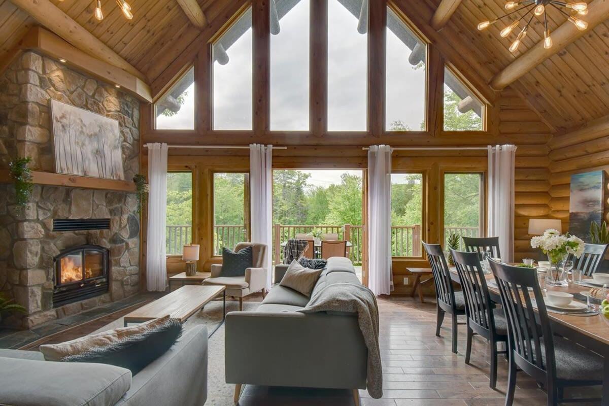 Chic Familiale, Relaxant Avec Spa En Montagnes Labelle Esterno foto